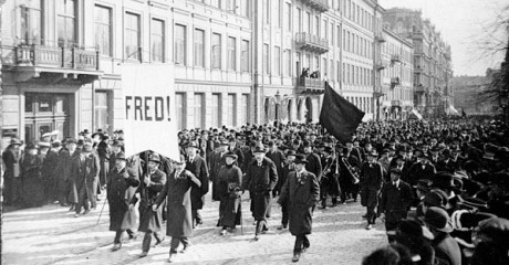 Bild: 1 maj i Stockholm 1917.