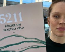 Linnéa Hall som håller i enkätundersökningen