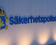 Entrén till polisen i Solna